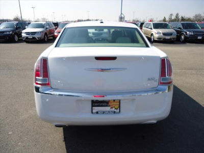 2011 Chrysler 300C