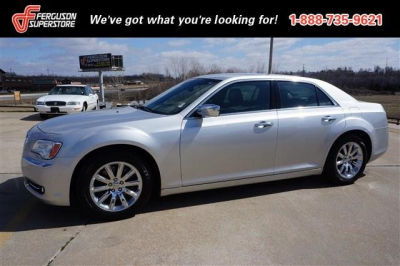 2012 Chrysler 300C  Base