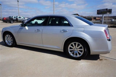 2012 Chrysler 300C  Base