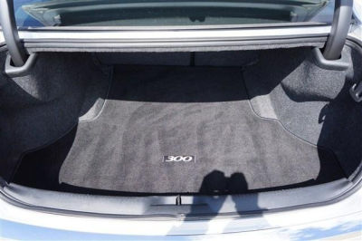 2012 Chrysler 300C  Base