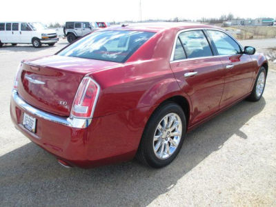 2011 Chrysler 300C