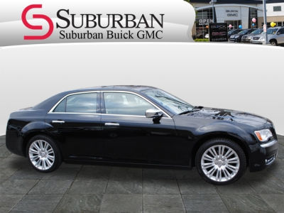 2011 Chrysler 300C  Base