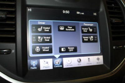 2011 Chrysler 300C  Base