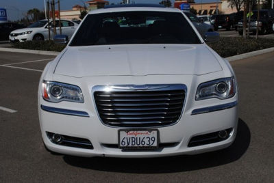2011 Chrysler 300C  Base