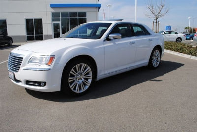 2011 Chrysler 300C  Base