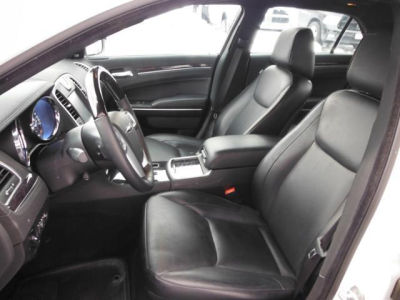 2012 Chrysler 300C  Base