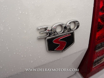 2010 Chrysler 300C  300S