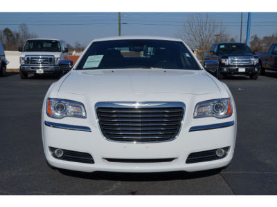 2012 Chrysler 300C