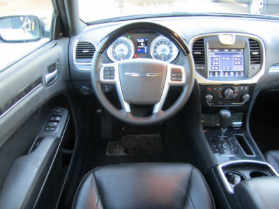2012 Chrysler 300C  Base