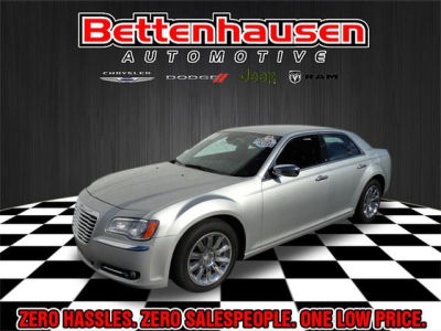 2012 Chrysler 300C  Base