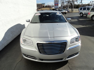 2012 Chrysler 300C  Base
