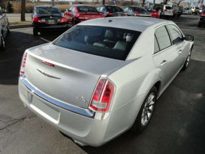 2012 Chrysler 300C  Base