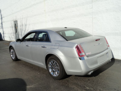 2012 Chrysler 300C  Base