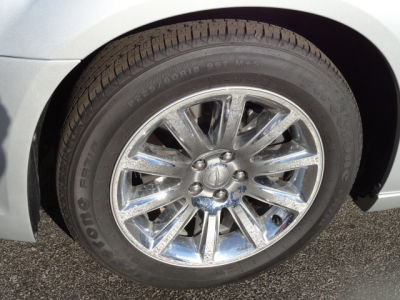 2012 Chrysler 300C  Base