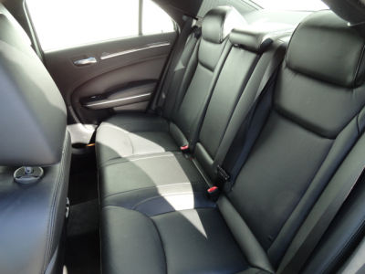 2012 Chrysler 300C  Base