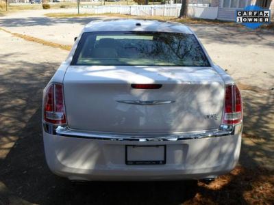 2012 Chrysler 300C
