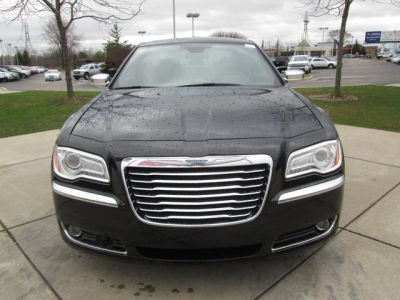 2011 Chrysler 300C