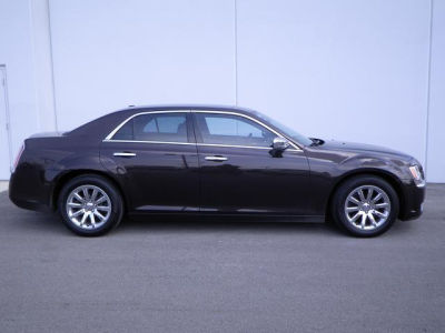 2012 Chrysler 300C  Base