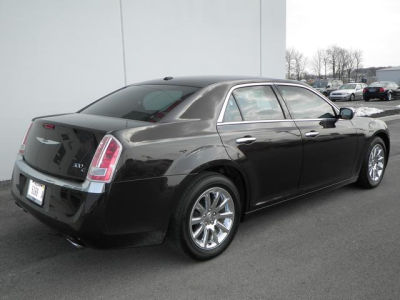 2012 Chrysler 300C  Base