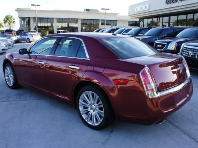 2011 Chrysler 300C  Base