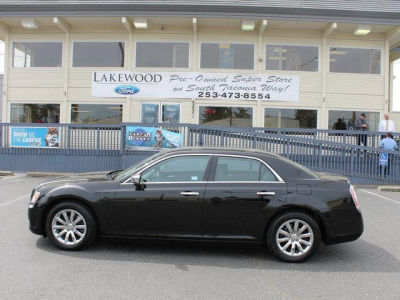 2012 Chrysler 300C  Base