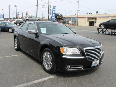 2012 Chrysler 300C  Base