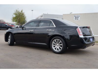 2012 Chrysler 300C  Base