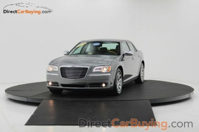 2012 Chrysler 300C  Base