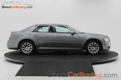 2012 Chrysler 300C  Base