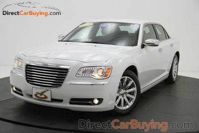 2012 Chrysler 300C  Base