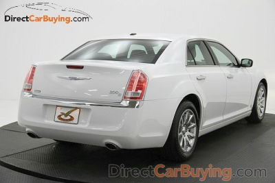2012 Chrysler 300C  Base