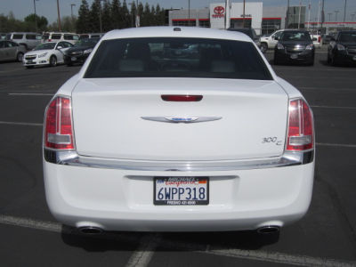 2012 Chrysler 300C  Base