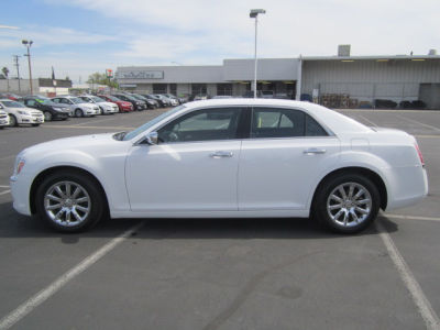 2012 Chrysler 300C  Base