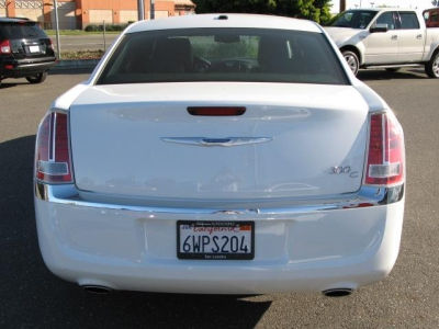 2012 Chrysler 300C  Base