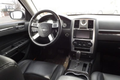 2010 Chrysler 300C  300S