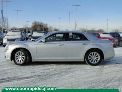 2012 Chrysler 300C  Base