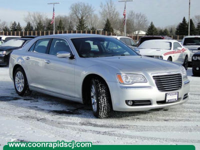 2012 Chrysler 300C  Base