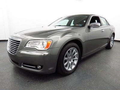 2012 Chrysler 300C  Base