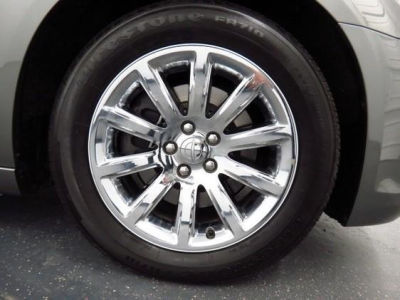 2012 Chrysler 300C  Base