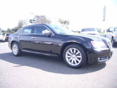 2012 Chrysler 300C  Base