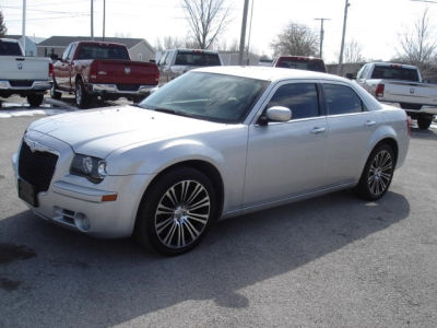 2010 Chrysler 300C  300S V8