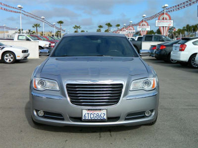 2011 Chrysler 300C  Base