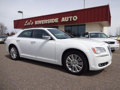 2011 Chrysler 300C  Base