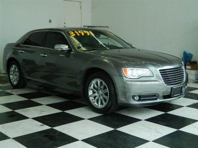 2011 Chrysler 300C  Base