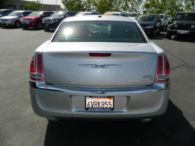 2012 Chrysler 300C  Base