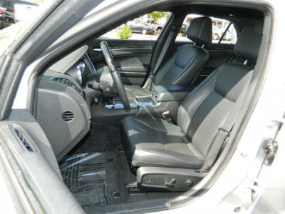 2012 Chrysler 300C  Base