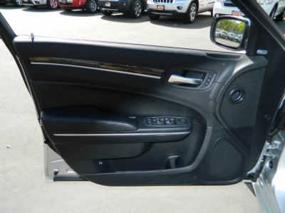 2012 Chrysler 300C  Base