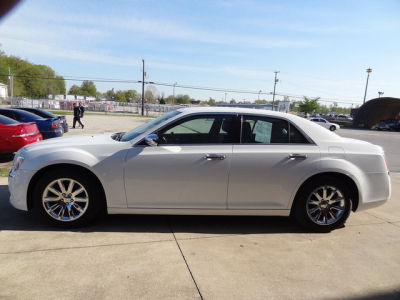 2012 Chrysler 300C  Base