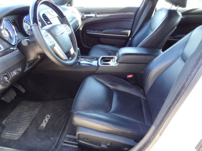 2012 Chrysler 300C  Base