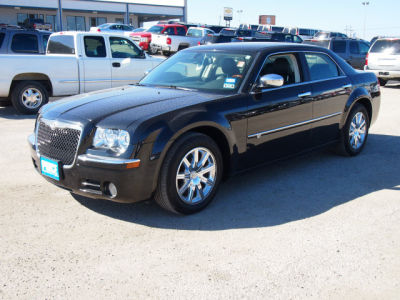 2010 Chrysler 300C  Hemi